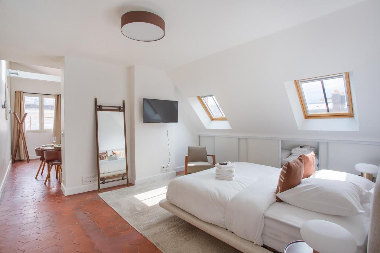 Apartement Montaigne George V By Studio Prestige Paris Exterior photo